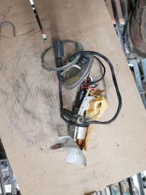 Conjunto de bomba de combustible compatible con 96-97 MAZDA 626 124802 Foto 1 de 4