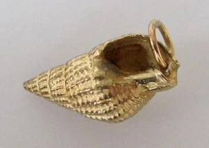 9ct Gold Charm - Vintage 9ct Yellow Gold Sea Shell Charm (2.8g) - Picture 1 of 13