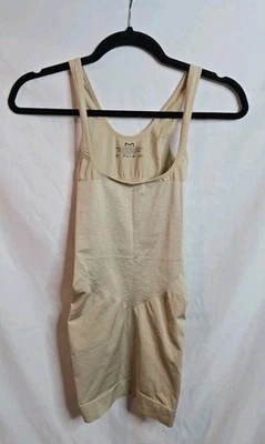 Maidenform Women's Sz Large Beige 'Wear Your Own Bra' Body Shaping Slip - Image 1 of 4