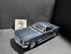 Modellino Fastback Solido Ford Mustang 1965 originale scala 1:18 collezione rara - Imagen 1 de 8
