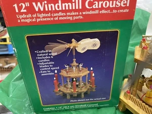 Joybrite Holz Windmühle Weihnachten Krippe Pyramide 3 Ebenen Karussell 12" in Box - Bild 1 von 4