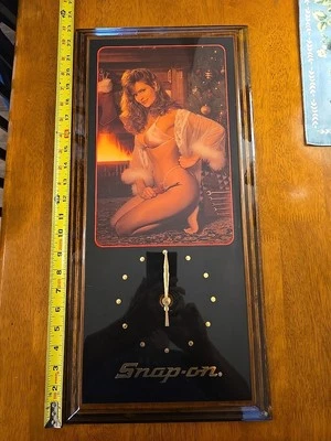 Reloj de pared vintage a presión para niña pinup 11"x23" Foto 1 de 4