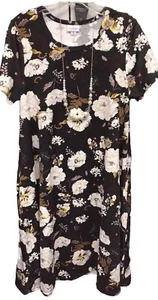 NWT LuLaRoe Medium Black Wine White Gold Floral Jessie Swing Dress with Pockets - Picture 1 of 7