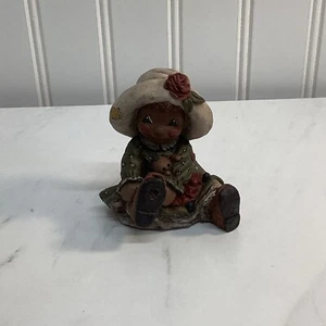 1995 Miss Martha Originals All God's Children Issie "Bless My Sole" Figurine *H - Picture 1 of 7