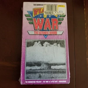Weapons of War - The Atomic Bomb (VHS, 1993) - New/Sealed - Foto 1 di 1