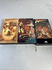 3 VTG Indiana Jones 80's VHS Raiders of the Lost Ark Temple Of Doom Last Crusade - Picture 1 of 5