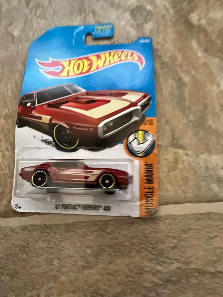 hot wheels muscle mania '67 pontiac firebird 400 - Image 1 of 1