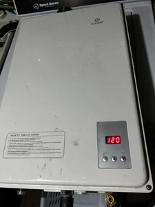 Propane Water Heater Tankless Ecotemp HI-40 Off-grid RV Van Camp Cabin 1-6 GPM - Picture 1 of 15