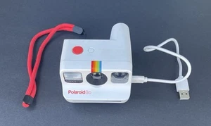Polaroid Go White Built-In Flash Mini Instant Camera - Picture 1 of 2