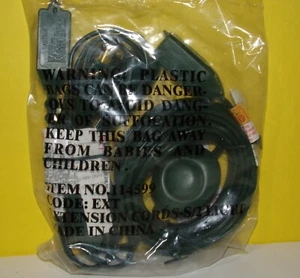 Cable de extensión de alimentación de 3 salidas con interruptor de pie 9 pies, protector contra manipulaciones + 6 salidas - Imagen 1 de 2