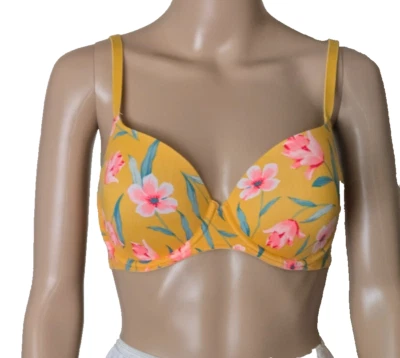 Pink Victoria's Secret Bra  Wear Everywhere lightly lined floral underwire 32DD - Image 1 of 4