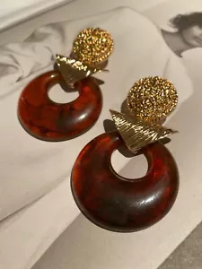 Latoir Instagram Blogger Gold Resin Tortoise Shell Dangle Statement Earrings BNW - Picture 1 of 2