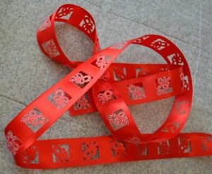 BONITA CINTA ROJA CAÑA DE CARAMELO DE NAVIDAD 1-1/2" DE ANCHO/BORDE DE ALAMBRE 30 PIES/ 10 YARDAS. - Imagen 1 de 2