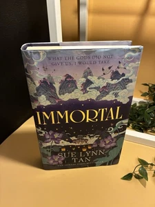 Immortal: The breathtaking new standa..., Tan, Sue Lynn - Picture 1 of 7