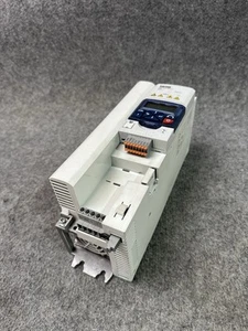 Lenze i550 Inverter i5DAE255F10010000S - Picture 1 of 9