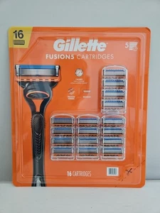 16 cartucce ricarica rasoio Gillette Fusion5 uomo 5 lame adatte a tutti i manici Fusion5 - Foto 1 di 7