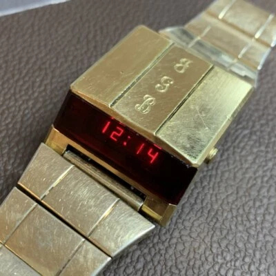 Orologio da polso Bulova Computron 1976 LED oro giallo pieno quarzo - Immagine 1 di 4