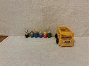 Vintage 1969 Fisher Price Little People Mini Yellow School Bus W 5 Figures - Picture 1 of 19