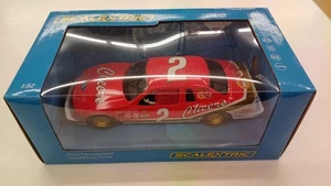 Scalextric Fordthunderbird Red/White/Gold Car Truck - Picture 1 of 11