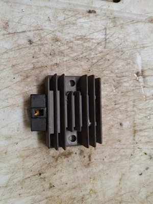 Kawasaki KLR 250 rectifier regulator Mojave 1984-2005 - Image 1 of 2