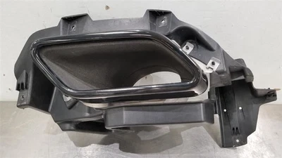 19 ЗАДНЯЯ ВЫХЛОПНАЯ ТРУБА MERCEDES BENZ AMG GT GTS С КРЫШКОЙ ДЛЯ ПРАВОГО ПАССАЖИРА  - Изображение 1 из 4