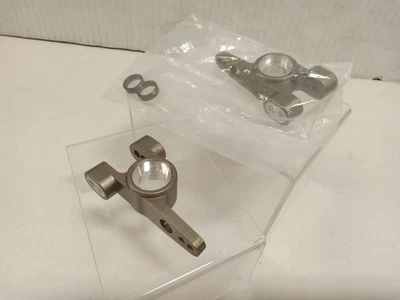 Redcat Racing 71600 Left/Right Rear Hub Carrier Set - Image 1 of 4