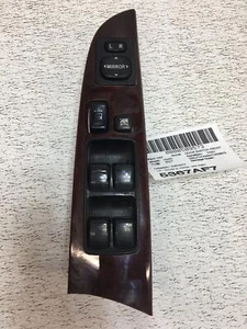 07 LEXUS IS250 Door Switch Front - Picture 1 of 2