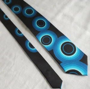 vintage funky bulls eye blue silk neck tie Privado 3.25" x 58" ombre circles - Picture 1 of 3