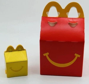 2025 LIL McDonald’s Happy Meal Toys #21 Mini GOLD HAPPY MEAL - Picture 1 of 2