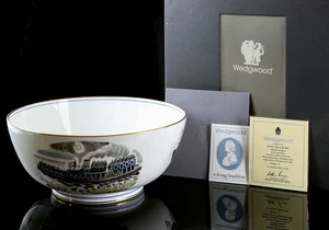 ERIC RAVILIOUS, WEDGWOOD 'BOAT RACE' LARGE CENTREPIECE BOWL 1/250, BOXED & COA - Picture 1 of 10
