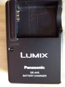 Cargador de batería Panasonic DE-A45 para Panasonic CGA-S007A/1B - Imagen 1 de 2