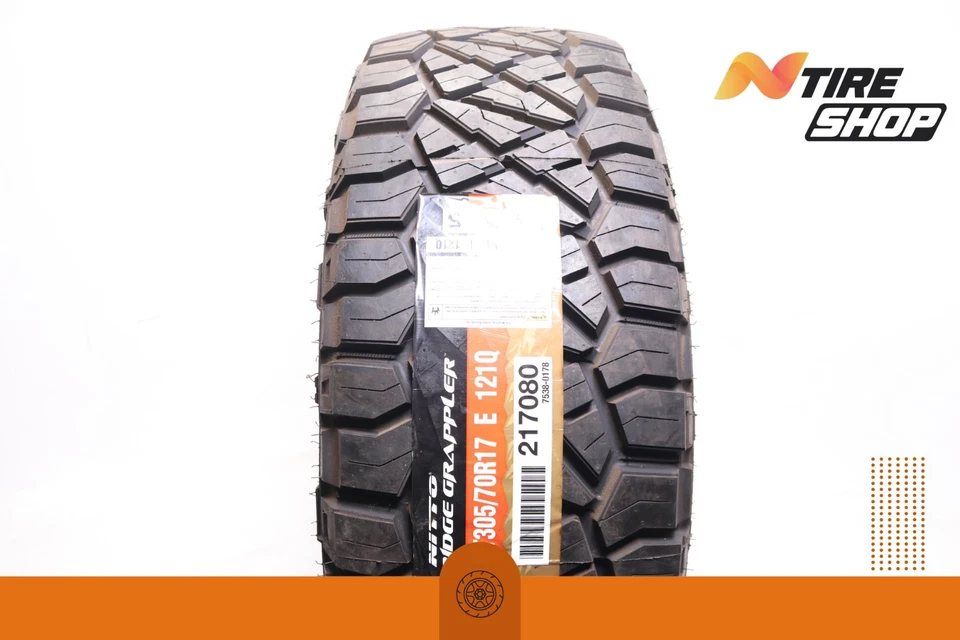 Pinza Nitto Ridge Despegue LT 305/70R17 - 121/118Q - 16/32 Sin Reparaciones Foto 1 de 4