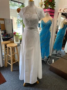 Mary's Bridal White Wedding Gown Sleeveless Beaded Bolero Jacket size 8 - Picture 1 of 11