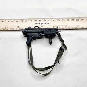 1/6 Hot Toys 160th SOAR Night Stalker - MP5 Submachine Gun no Magazine - Picture 1 of 1