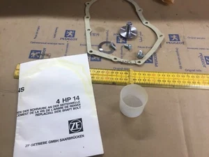 Genuine PEUGEOT citroen automatic GEARBOX AL4 GASKET & output bolt 220931 238516 - Picture 1 of 5
