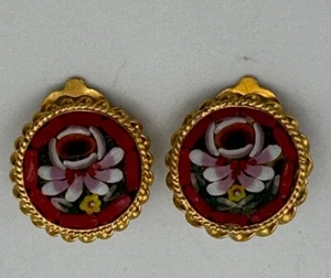 Pendientes Clipon Vintage Italianos Micro Mosaico Redondos Floral Fondo Rojo - Imagen 1 de 3