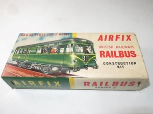 RARE AIRFIX OO & HO SCALE MODEL RAILWAY KIT BR Railbus STARTED Type 2 Box 1960s - Imagen 1 de 5