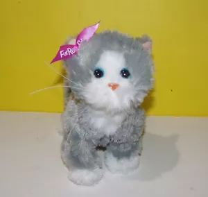 Bootsie FurReal Friends Walkin' Kitties de 8" - Hasbro con sonido - Imagen 1 de 4
