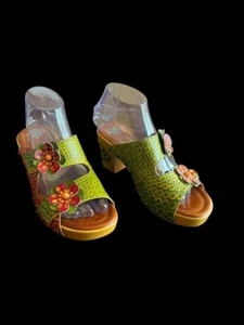 Leather Women's Leather Floral Boho Clogs Size 7.5 - Picture 1 of 11
