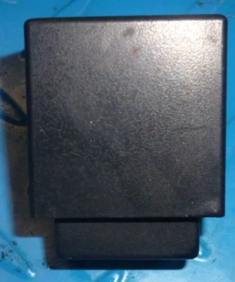 RELAIS SECURITE YAMAHA 1200 FJ de 1985 à 1997 - réf : 28-1 - Photo 1/2