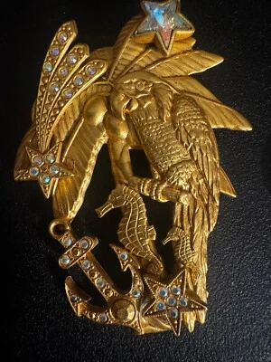 🦜 Prendedor Shell Kepler QVC Pirata/Loro/Vida Marina de Kirk’s Folly Foto 1 de 4