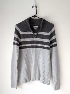 Guess Jeans Authentic Mens Ribbed Sweater Size M Light/Dark Gray 1/2 Zip Stripe - Picture 1 of 6