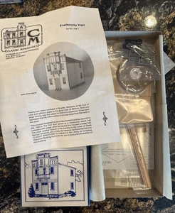 Classic Miniatures HO Scale Kit #CM-1 Fraternity Hall HOn3, HOn30 NOS 1:87 - Picture 1 of 6