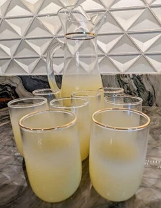 Vintage Glass Mellow Yellow Blenko Juice Pitcher Set W/ 8 Glasses - Picture 1 of 8