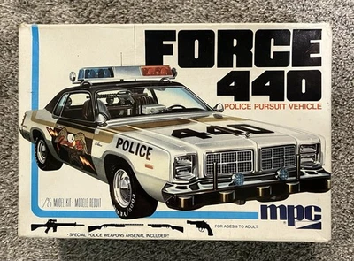 1978 MPC Force 440 Dodge Monaco Police 1/25 Plastic Model Kit 1-0723 See Images - Image 1 of 4