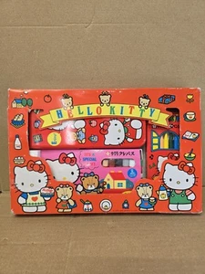 Vintage 1990 Hello Kitty Sanrio Boxed Stationary Set With Pencil Case Crayons - Foto 1 di 16