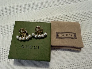 Gucci Double G Glass Pearl Gold Tone Earrings NWT - Picture 1 of 6