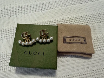 Pendientes Gucci Doble G Cristal Perla Tono Dorado Nuevos con Etiquetas Foto 1 de 4