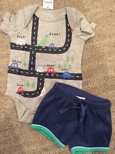 0 3 M BABY GAP 2pc Dinosaur Bodysuit Blue Terry Shorts New Born Boy Gift NWT 