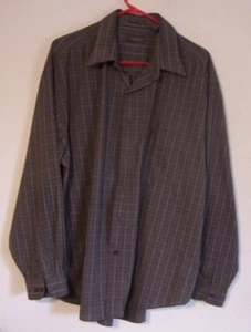 Van Heusen Dress Shirt XL 17- 17 1/2 Plaid Dark Green Poly Blend Wrinkle Free - Picture 1 of 8